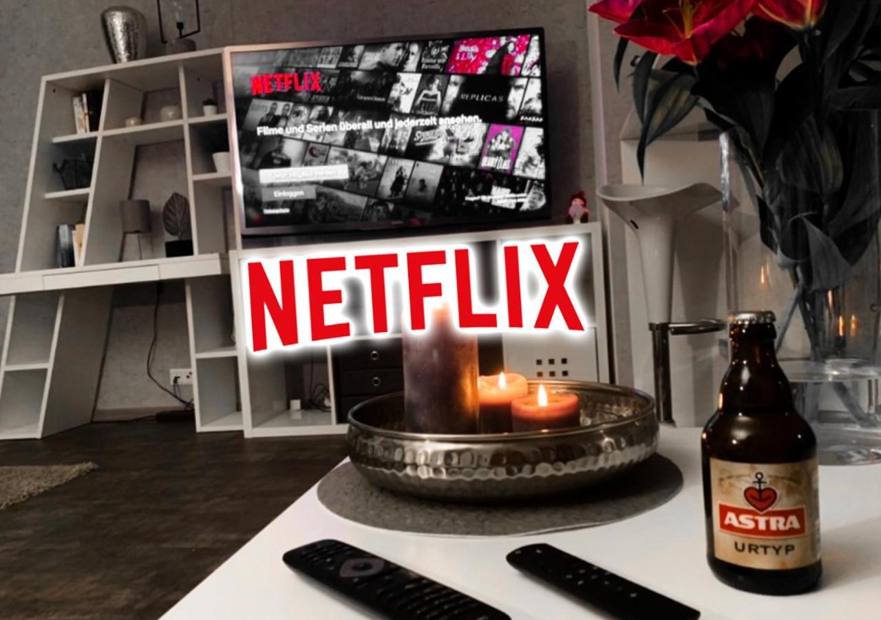 W1 - Kontaktloser 24H Check In, W-Lan, Netflix, Parkplatz, Kueche, Boxspring-Bett Bückeburg Esterno foto